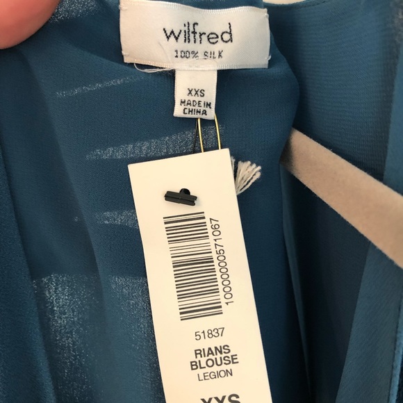 Aritzia Blue Rians Blouse - Picture 4 of 6